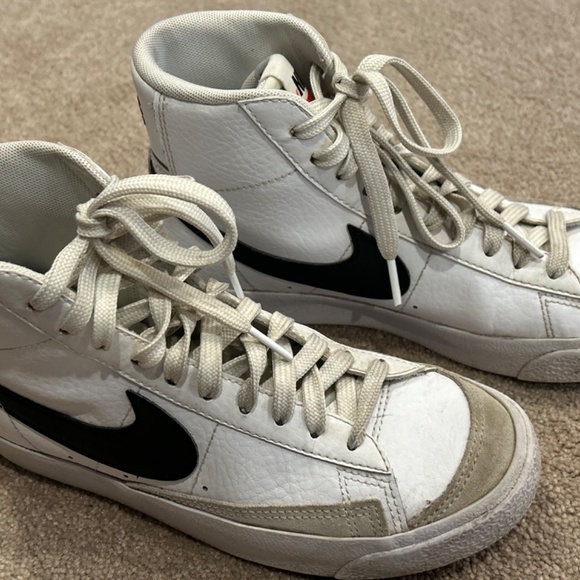 Youth Nike Blazer Mid ‘77 - Picture 6 of 9